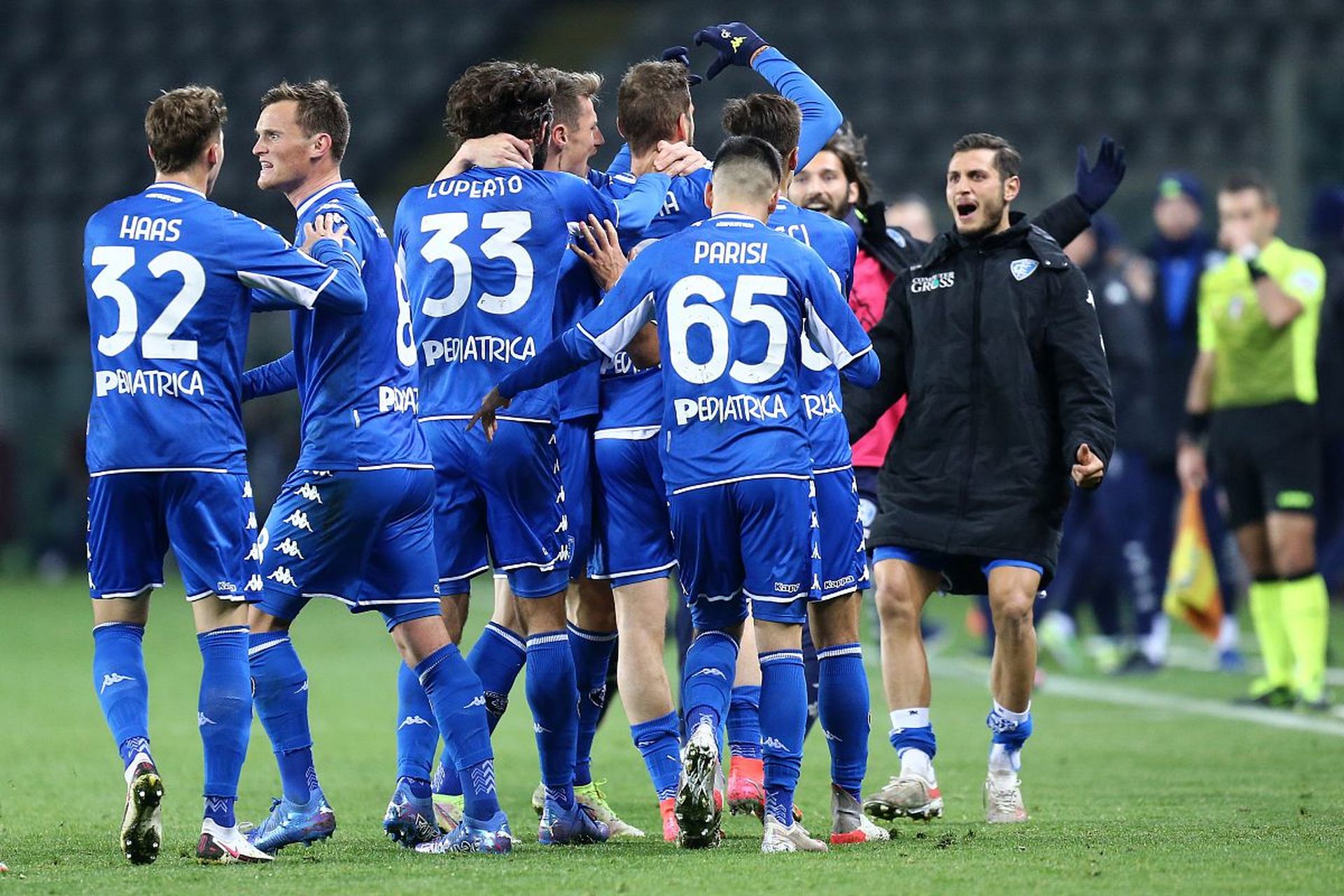 出他为何能 出他为何能