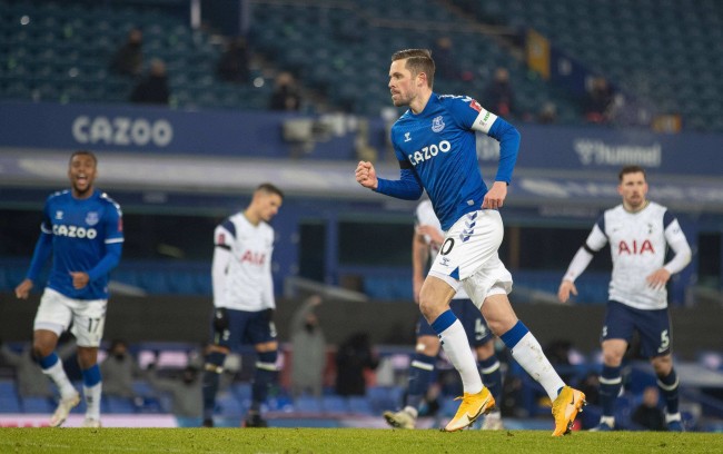 赛他们都牢 赛他们都牢